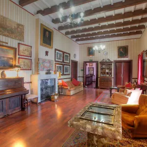  Hotel Del Almirante